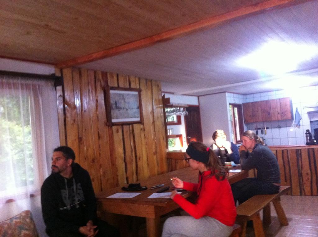 Ruka Pucón Hostel Zewnętrze zdjęcie